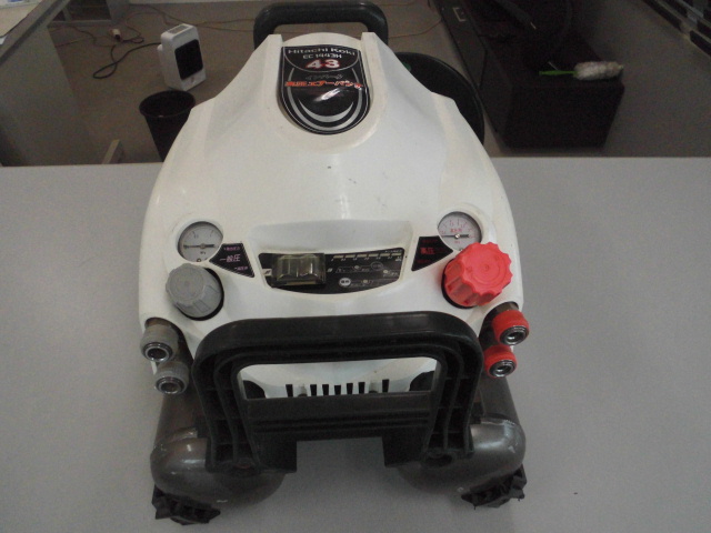 日立工機 高圧エアーコンプレッサー  電動工具買取致しました！岐阜/大垣 買取専門店 高価買取