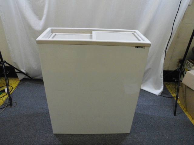 サンデン 冷凍ストッカー 厨房機器買取致しました。岐阜 大垣 買取専門店 リサイ