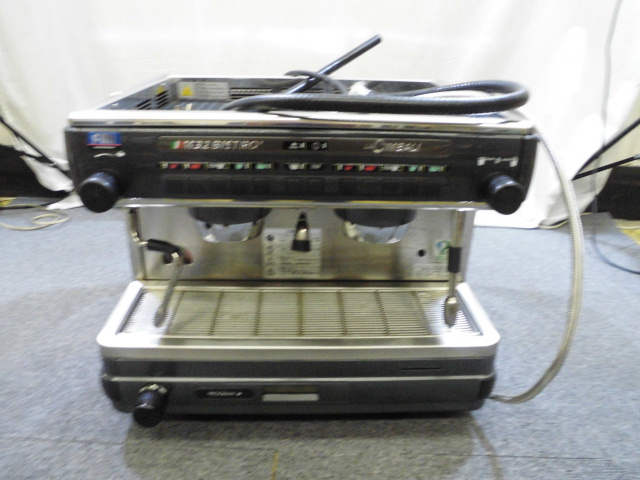 エスプレッソマシーン 厨房機器買取致しました。