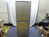 シャープ 冷蔵庫 家電製品買取致しました。岐阜 大垣 買取専門店リサイ